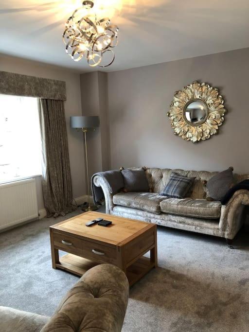 Stunning Apartment In The Heart Of Broadway برودواي المظهر الخارجي الصورة