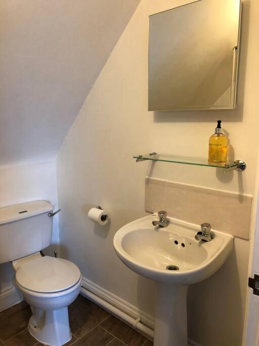 Stunning Apartment In The Heart Of Broadway برودواي المظهر الخارجي الصورة